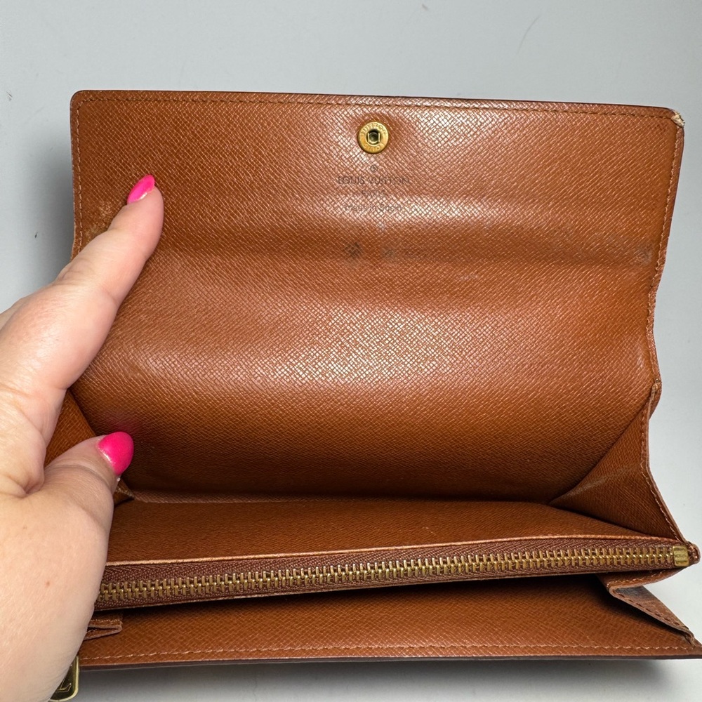 SOLD Louis Vuitton Sarah Monogram Wallet On Chain Vintage Luxury - Picture 5 of 13